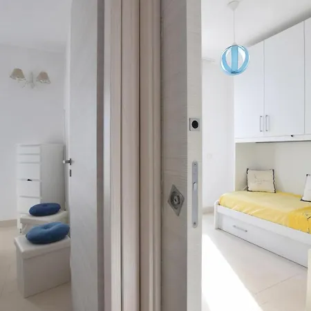 بيت للعطل Stunning In Selinunte With Wifi مارينيلا دي سيلينونتي